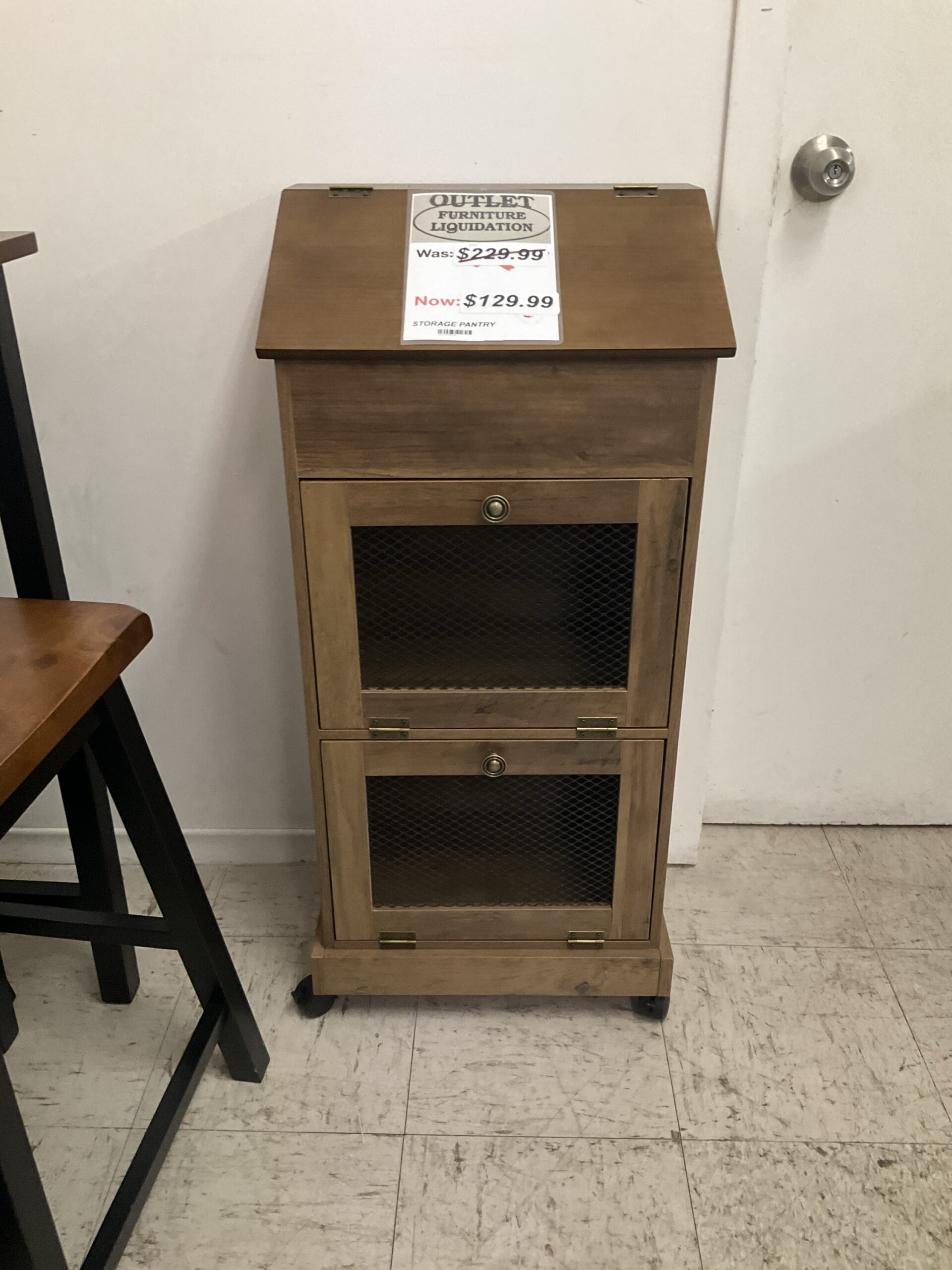 Storage pantry