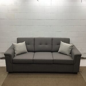 “Chelle” Sofa and Love 🇨🇦
