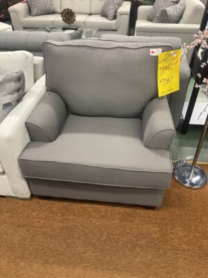 Accent chair MADE IN 🇨🇦